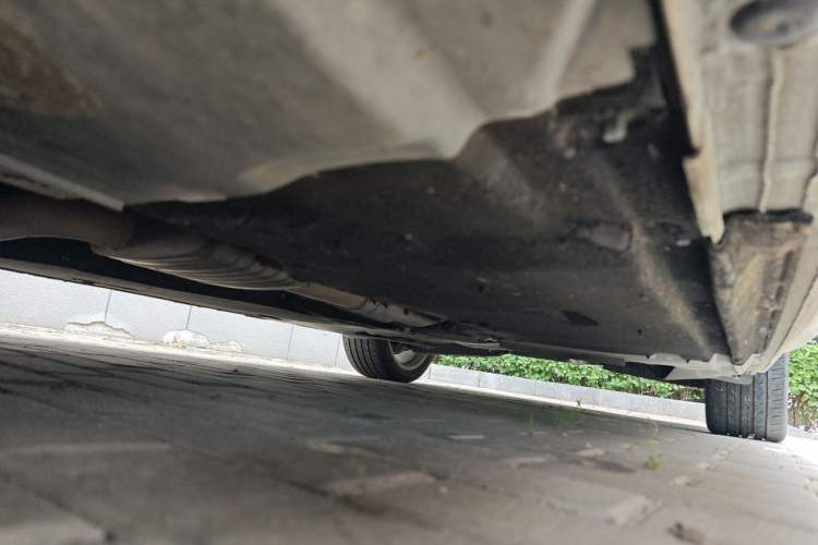 Used Audi A4L 2019 40 TFSI Fashion Edition China VI Emission Standard Chassis Front Left