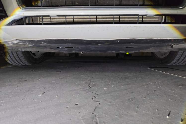 Used Audi A4L 2019 40 TFSI Ambition China VI Chassis Front