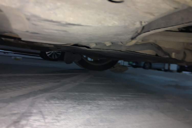 Used Audi A4L 2019 40 TFSI Fashion Edition China VI Emission Standard Chassis Front Right