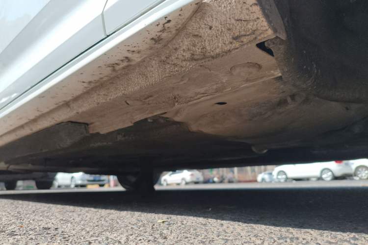 Used Audi A4L 2019 40 TFSI Fashion Edition China VI Emission Standard Chassis Front Right