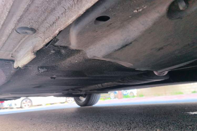 Used Audi A4L 2019 40 TFSI Ambition China VI Chassis Front Right