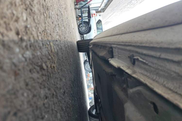 Used Audi A4L 2019 40 TFSI Ambition China VI Chassis Front Right