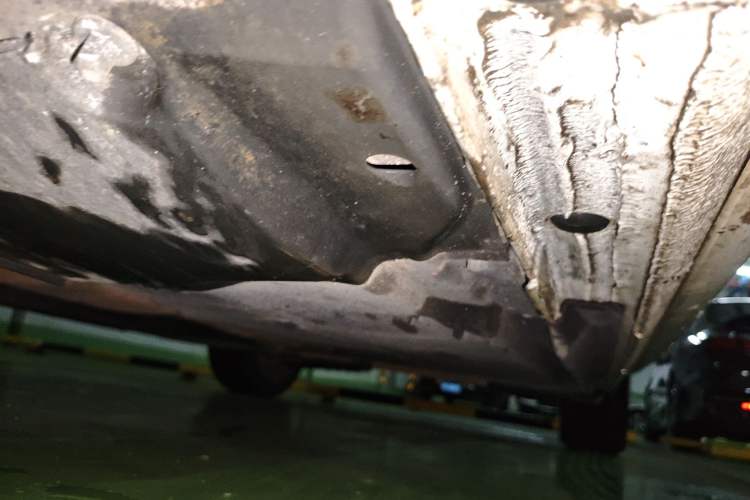 Used Audi A4L 2019 40 TFSI Ambition China VI Chassis Front Right