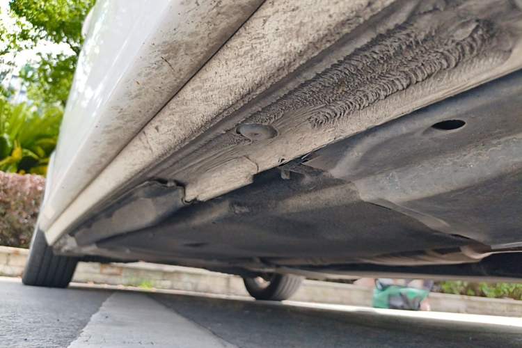 Used Audi A4L 2019 40 TFSI Fashion Edition China VI Emission Standard Chassis Front Right