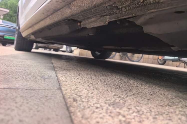 Used Audi A4L 2019 40 TFSI Fashion Edition China VI Emission Standard Chassis Front Right