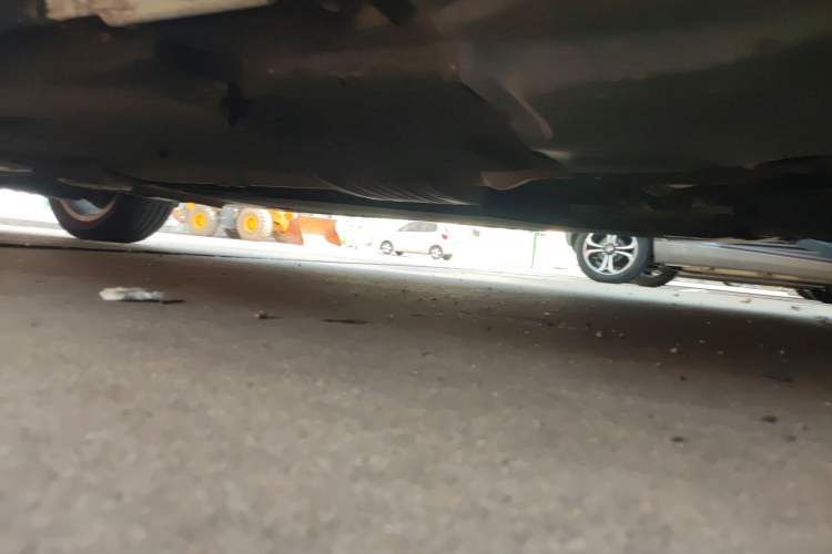 Used Audi A4L 2019 40 TFSI Ambition China VI Chassis Front Right