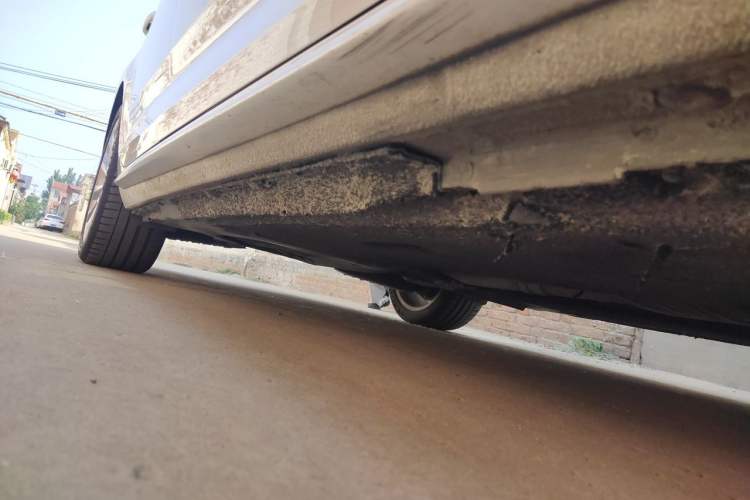 Used Audi A4L 2019 40 TFSI Fashion Edition China VI Emission Standard Chassis Front Right
