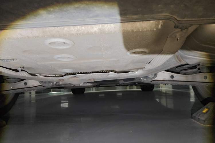Used Audi A4L 2019 40 TFSI Fashion Edition China VI Emission Standard Chassis Rear