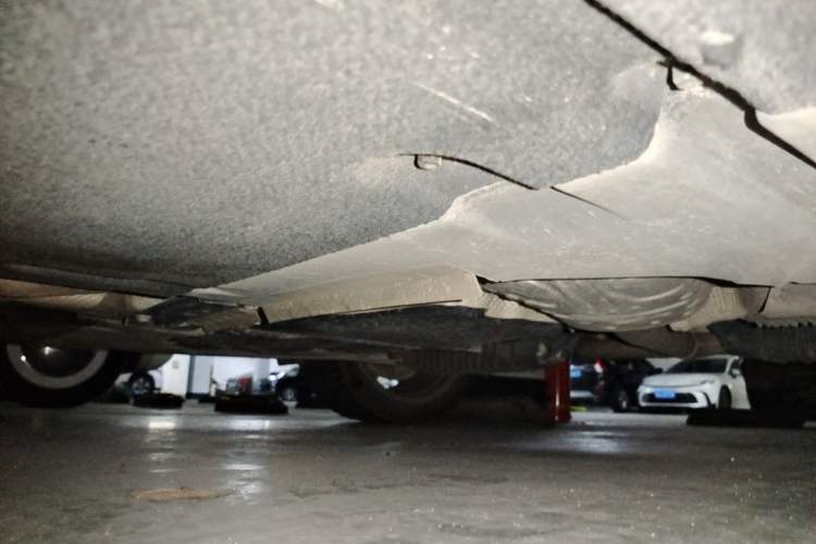 Used Audi A4L 2019 40 TFSI Fashion Edition China VI Emission Standard Chassis Rear Left