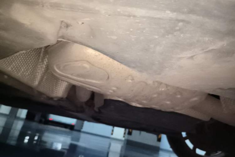 Used Audi A4L 2019 40 TFSI Fashion Edition China VI Emission Standard Chassis Rear Left