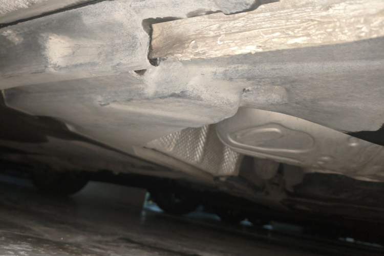 Used Audi A4L 2019 40 TFSI Fashion Edition China VI Emission Standard Chassis Rear Left