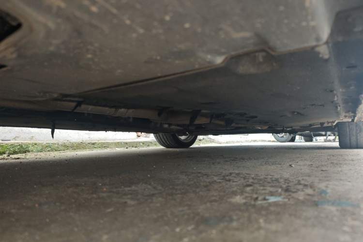 Used Audi A4L 2019 40 TFSI Fashion Edition China VI Emission Standard Chassis Rear Left