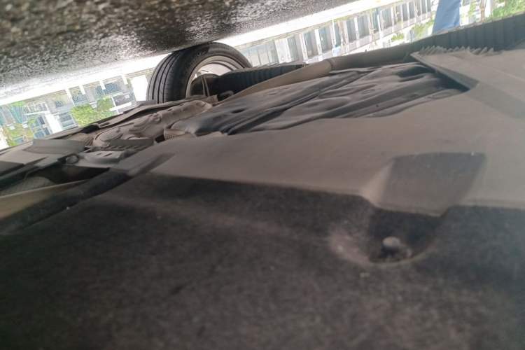 Used Audi A4L 2019 40 TFSI Fashion Edition China VI Emission Standard Chassis Rear Right