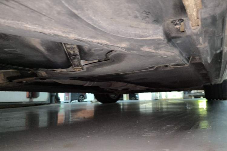 Used Audi A4L 2019 40 TFSI Fashion Edition China VI Emission Standard Chassis Rear Right