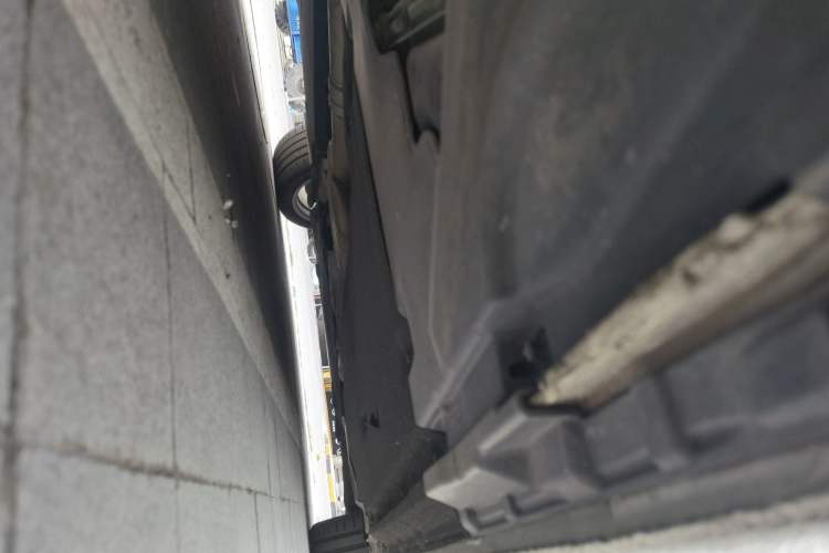Used Audi A4L 2019 40 TFSI Fashion Edition China VI Emission Standard Chassis Rear Right