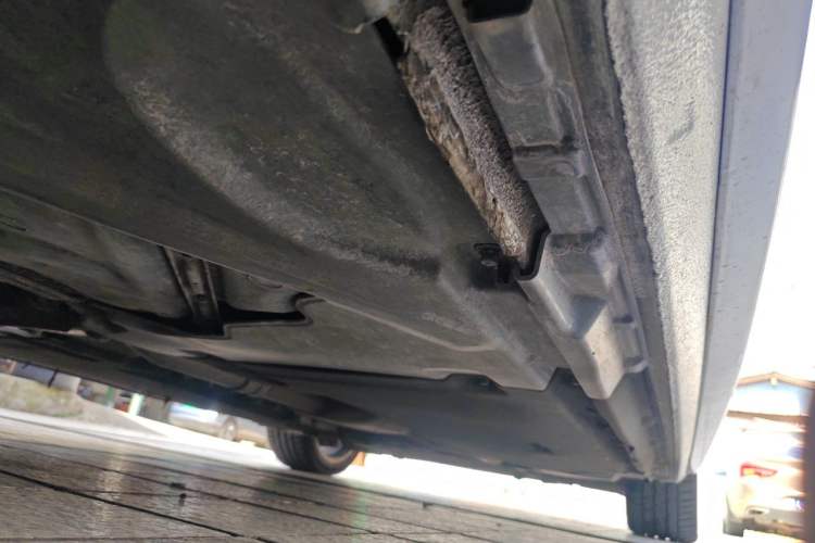 Used Audi A4L 2019 40 TFSI Fashion Edition China VI Emission Standard Chassis Rear Right