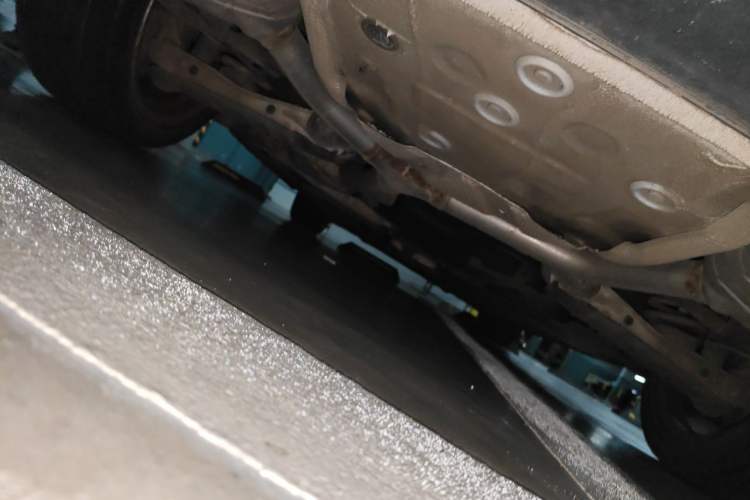 Used Audi A4L 2019 40 TFSI Fashion Edition China VI Emission Standard Chassis Rear