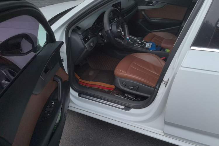 Used Audi A4L 2019 35 TFSI Ambition China V Driver Seat