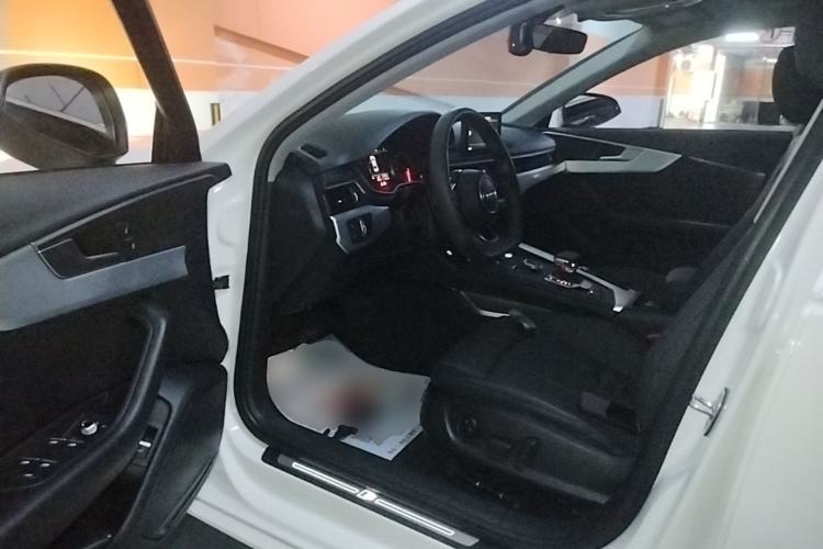 Used Audi A4L 2019 45 TFSI quattro Individual Sport Edition China VI Driver Seat
