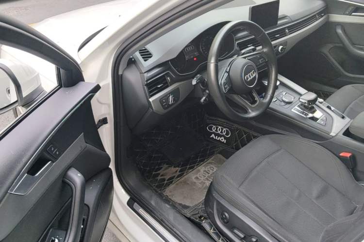 Used Audi A4L 2019 35 TFSI Ambition China V Driver Seat