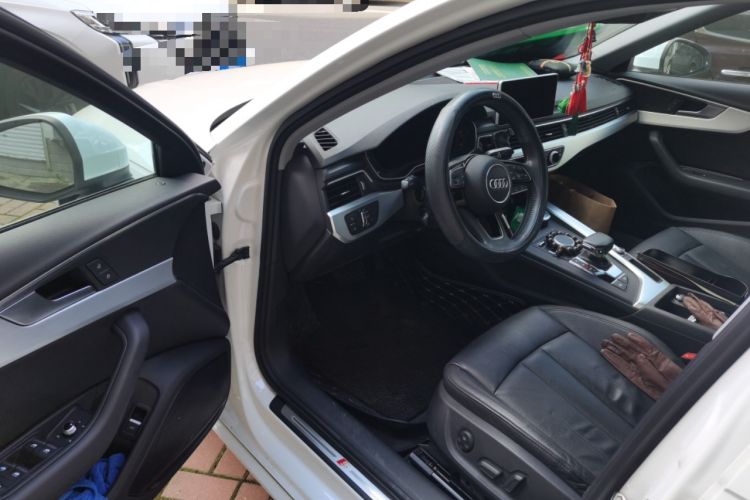 Used Audi A4L 2019 40 TFSI Fashion Version China V Driver Seat