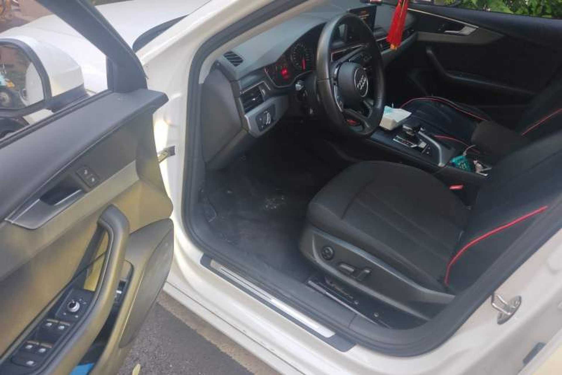 Used Audi A4L 2019 40 TFSI Ambition Version China V Driver Seat