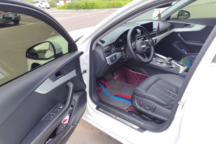 Used Audi A4L 2019 40 TFSI Fashion Version China V Driver Seat