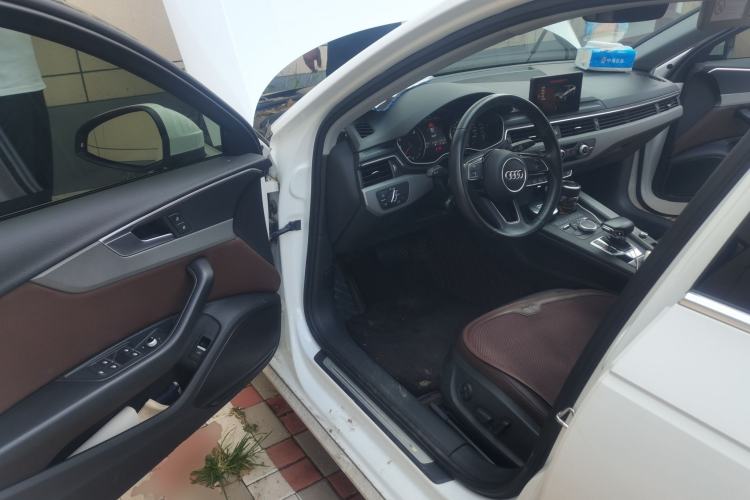 Used Audi A4L 2019 40 TFSI Ambition Version China V Driver Seat