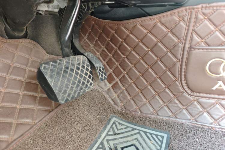Used Audi A4L 2019 40 TFSI Fashion Version China V Driver Seat