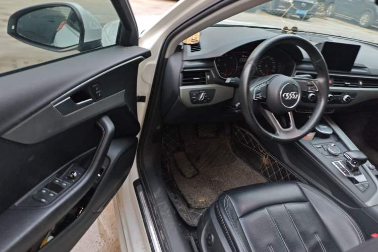 Used Audi A4L 2019 40 TFSI Ambition Version China V Driver Seat