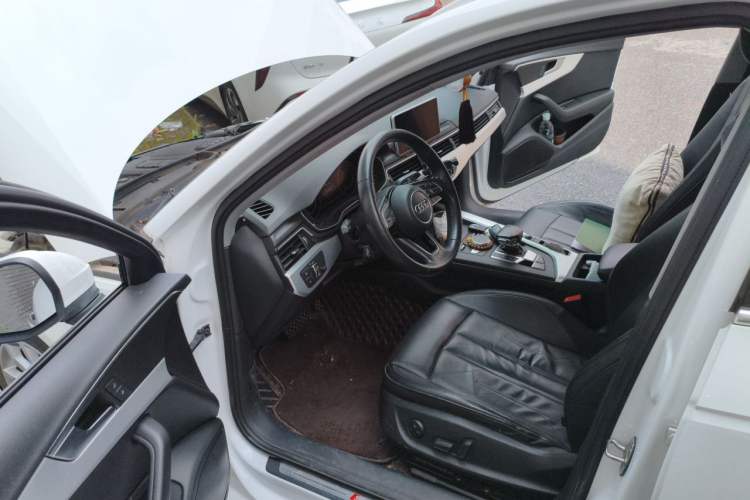 Used Audi A4L 2019 40 TFSI Fashion Version China V Driver Seat