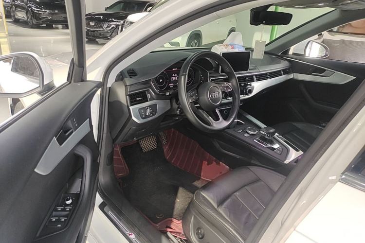 Used Audi A4L 2019 40 TFSI Fashion Version China V Driver Seat