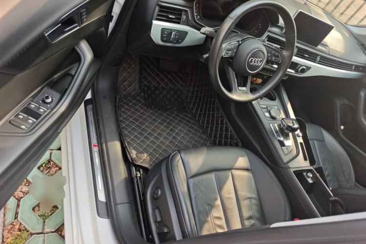 Used Audi A4L 2019 40 TFSI Fashion Version China V Driver Seat