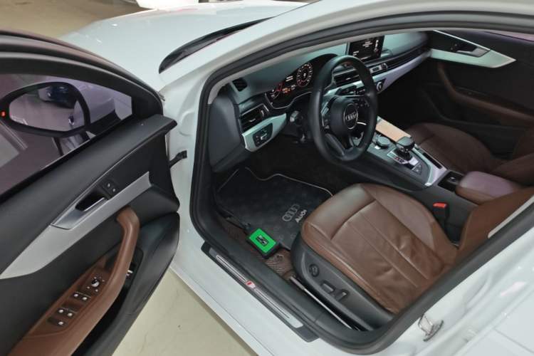 Used Audi A4L 2019 40 TFSI Fashion Version China V Driver Seat