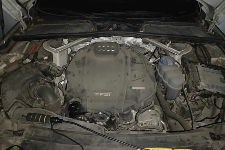 Used Audi A4L 2019 40 TFSI Fashion Version China V Engine Bay