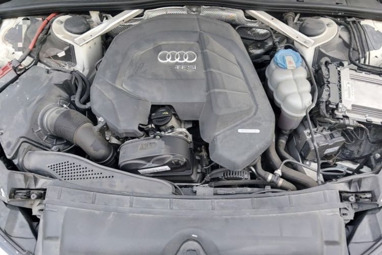 Used Audi A4L 2019 35 TFSI Ambition China V Engine Bay