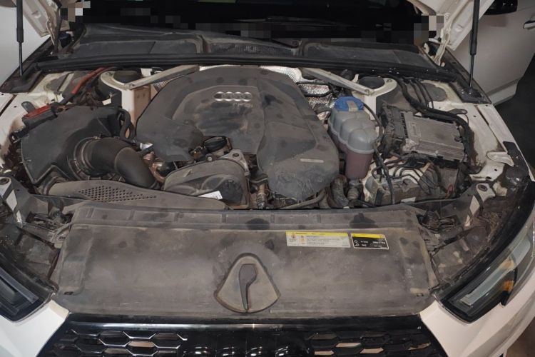 Used Audi A4L 2019 35 TFSI Ambition China V Engine Bay