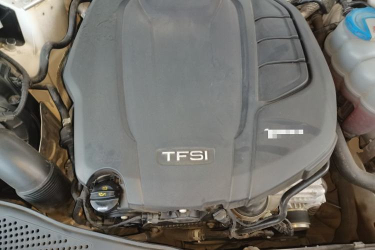 Used Audi A4L 2019 40 TFSI Fashion Version China V Engine Bay