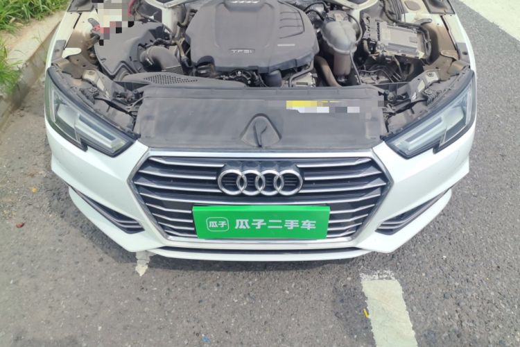 Used Audi A4L 2019 40 TFSI Ambition Version China V Engine Bay