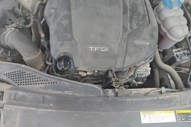 Used Audi A4L 2019 40 TFSI Fashion Version China V Engine Bay