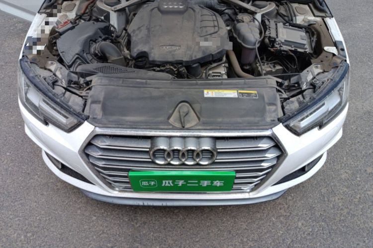 Used Audi A4L 2019 40 TFSI Fashion Version China V Engine Bay