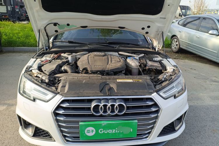 Used Audi A4L 2019 40 TFSI Sporty Version China V Engine Bay