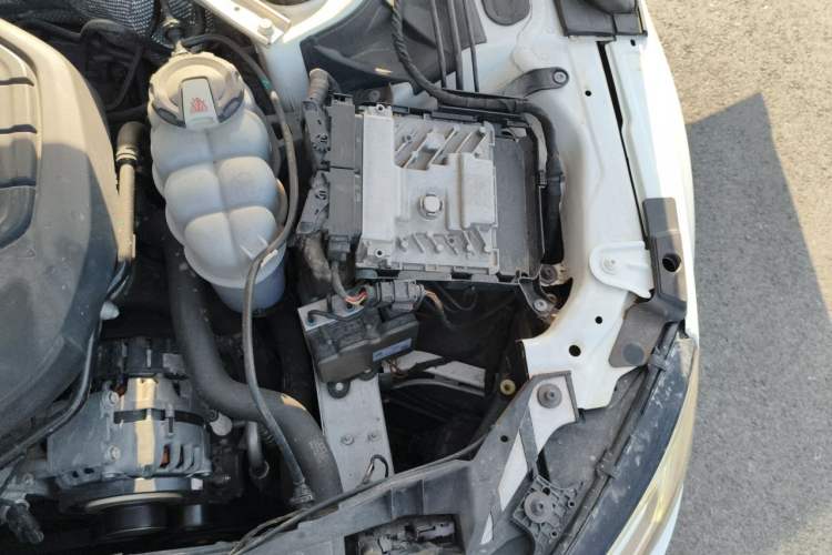 Used Audi A4L 2019 45 TFSI quattro Individual Sport Edition China V Engine Bay Left