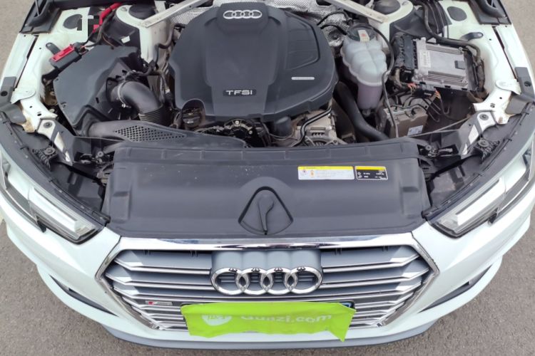 Used Audi A4L 2019 40 TFSI Fashion Version China V Engine Bay