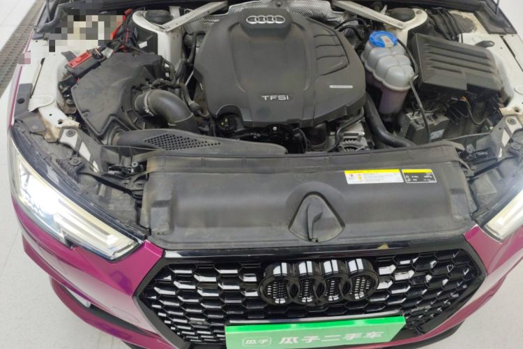Used Audi A4L 2019 40 TFSI Fashion Version China V Engine Bay
