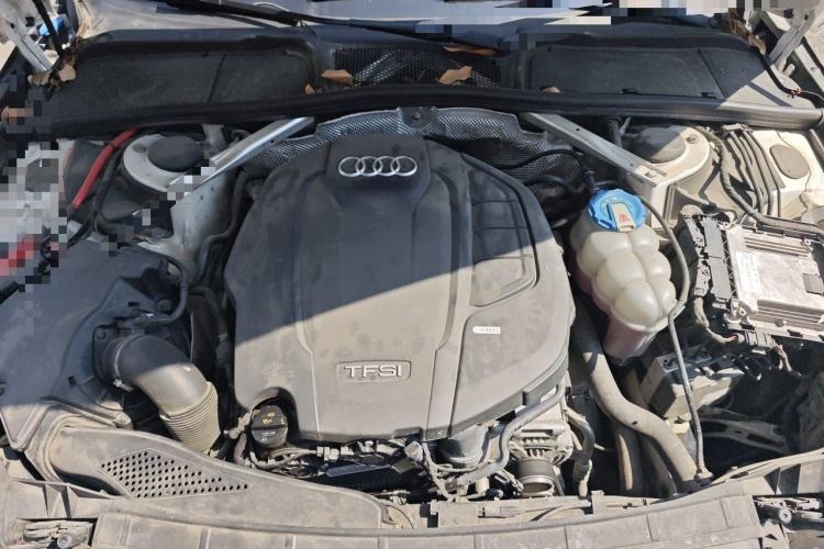 Used Audi A4L 2019 40 TFSI Fashion Version China V Engine Bay
