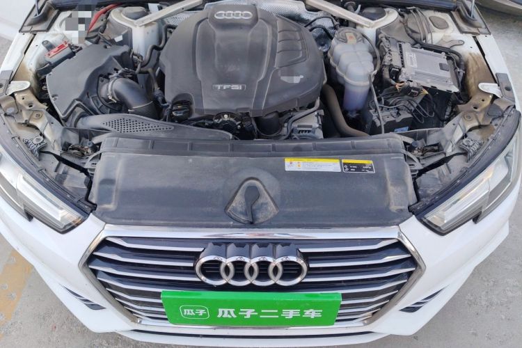 Used Audi A4L 2019 40 TFSI Ambition Version China V Engine Bay
