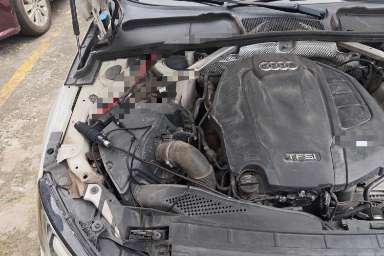 Used Audi A4L 2019 40 TFSI Ambition Version China V Engine Bay Right