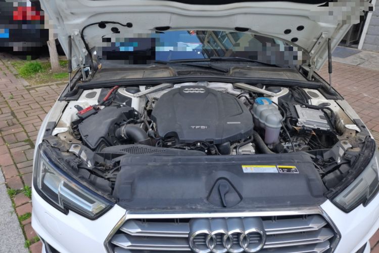 Used Audi A4L 2019 40 TFSI Fashion Version China V Engine Bay Right