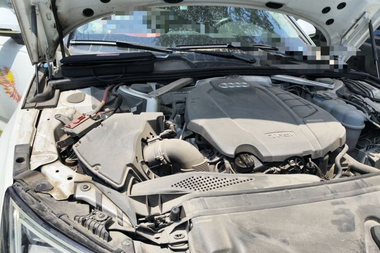 Used Audi A4L 2019 40 TFSI Fashion Version China V Engine Bay Right